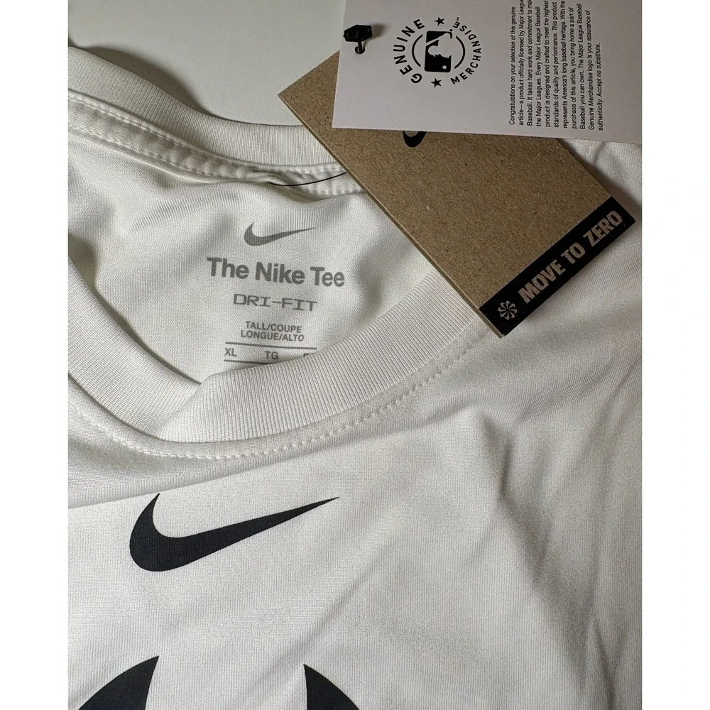 Nike Dri-Fit NY Yankees T-Shirt | NWT | White | XL